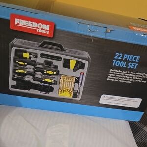 Freedom Tools 22 Piece Tool Set